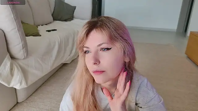 Cassycum online show from February 25, 2025, 2:26 pm