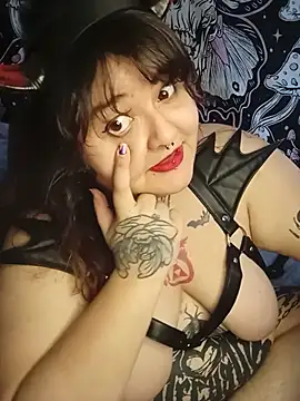 Staicyjanemcfly online show from May 27, 2026, 7:32 pm