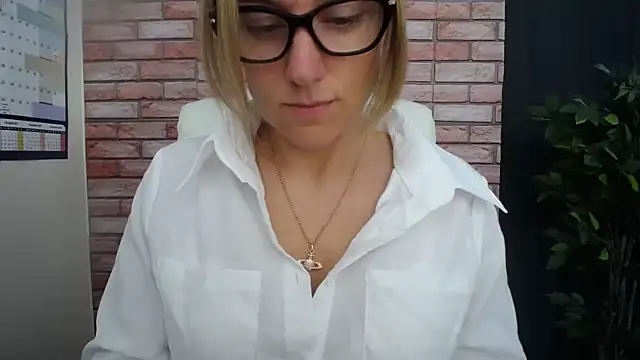 HarleyRebz online show from September 29, 2025, 7:15 am