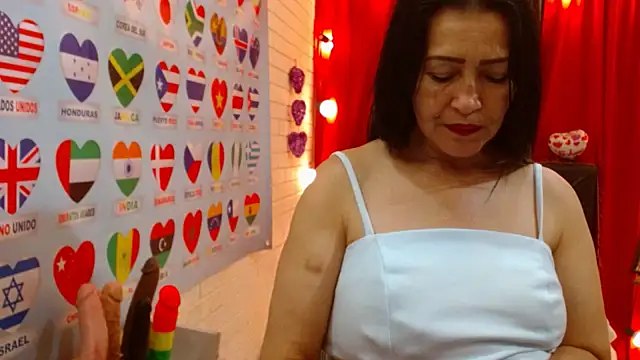 Snapshot of Sarah_teiku chatting on February 28, 2025, 9:33 pm Sarah teiku online show from February 28, 2025, 9:33 pm