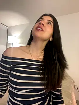 saori 10 online show from October 9, 2025, 6:03 am