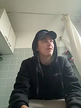 Toyjungee online show from December 20, 2024, 2:48 pm