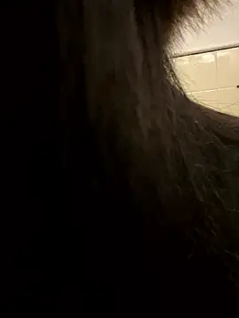 Sarahkhaalifa online show from January 14, 2026, 8:34 pm