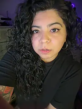 Snapshot of kimmiakiss22 chatting on February 3, 2026, 3:04 am kimmiakiss22 online show from February 3, 2026, 3:04 am