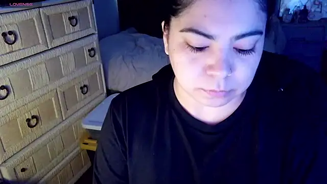 Snapshot of kimmiakiss22 chatting on February 8, 2026, 7:11 pm kimmiakiss22 online show from February 8, 2026, 7:11 pm