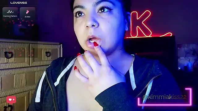 Snapshot of kimmiakiss22 chatting on February 27, 2026, 12:55 am kimmiakiss22 online show from February 27, 2026, 12:55 am