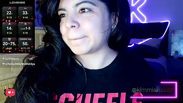 Snapshot of kimmiakiss22 chatting on February 21, 2026, 1:40 am kimmiakiss22 online show from February 21, 2026, 1:40 am