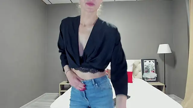 Katerina Ray online show from October 1, 2025, 8:41 am