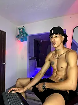 Snapshot of mike_casseano chatting on September 19, 2025, 9:41 pm mike casseano online show from September 19, 2025, 9:41 pm