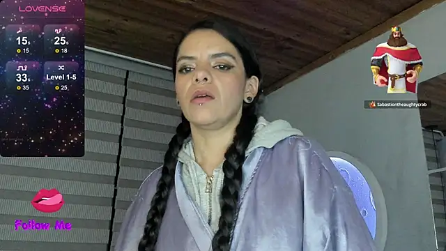 Snapshot of natasha_logan_ chatting on August 3, 2026, 9:04 am natasha logan online show from August 3, 2026, 9:04 am