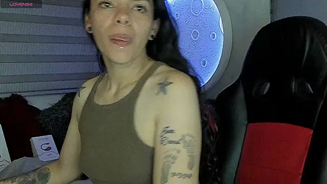 Snapshot of natasha_logan_ chatting on July 21, 2026, 4:03 am natasha logan online show from July 21, 2026, 4:03 am
