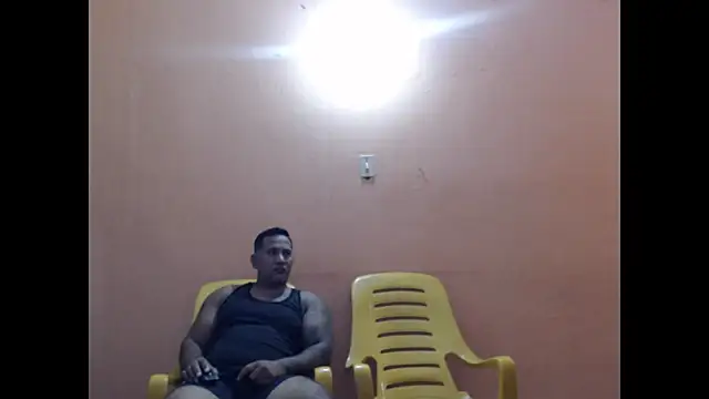 Snapshot of lover_1994 chatting on January 17, 2026, 12:09 pm lover 1994 online show from January 17, 2026, 12:09 pm