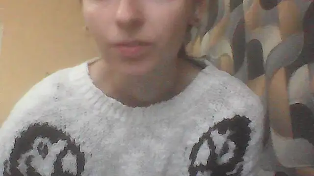 Snapshot of TayanaJons chatting on November 28, 2025, 9:20 am TayanaJons online show from November 28, 2025, 9:20 am