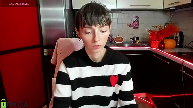 Snapshot of TayanaJons chatting on November 27, 2025, 7:53 am TayanaJons online show from November 27, 2025, 7:53 am