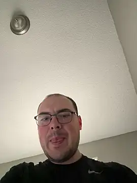 Snapshot of zman237 chatting on January 31, 2025, 8:12 pm zman237 online show from January 31, 2025, 8:12 pm