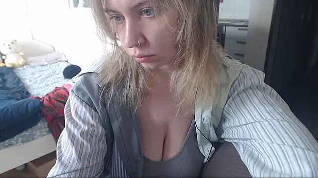 Snapshot of amanda_kiss_kiss chatting on February 17, 2025, 11:55 am amanda kiss kiss online show from February 17, 2025, 11:55 am
