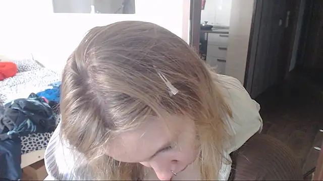 Snapshot of amanda_kiss_kiss chatting on February 1, 2025, 11:42 am amanda kiss kiss online show from February 1, 2025, 11:42 am