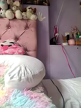 selena gomez2 online show from April 15, 2026, 1:48 pm