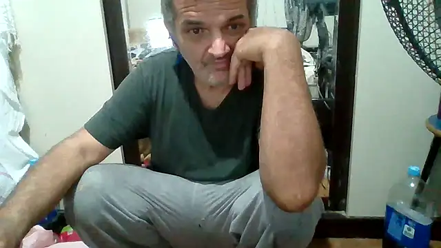 Snapshot of asira39 chatting on September 17, 2025, 5:37 pm asira39 online show from September 17, 2025, 5:37 pm