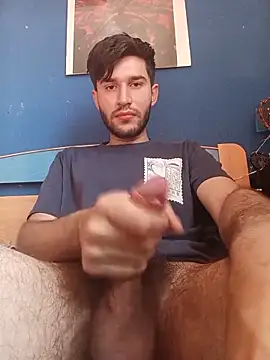 Esti02 online show from June 18, 2026, 9:36 am