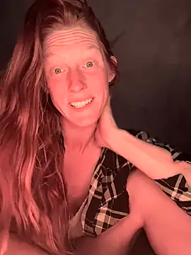 Snapshot of GoldenFlameGoddess chatting on November 12, 2025, 3:10 am GoldenFlameGoddess online show from November 12, 2025, 3:10 am