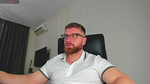 Findom guy online show from March 18, 2026, 11:13 am