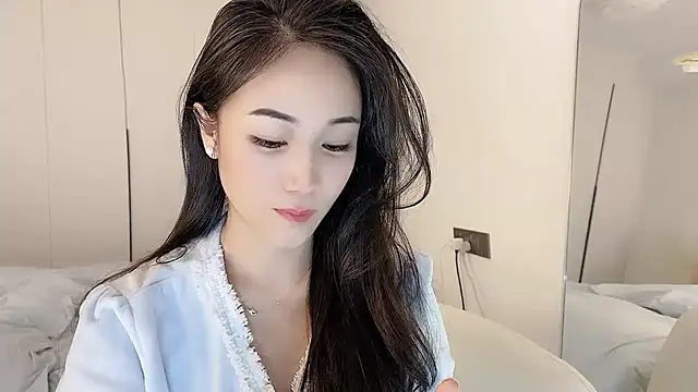 Snapshot of MIa59 chatting on January 17, 2026, 1:20 am MIa59 online show from January 17, 2026, 1:20 am