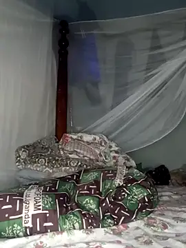 Queentesi online show from March 6, 2026, 10:43 am