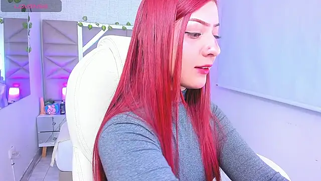 Zoe Lennoxx online show from February 18, 2025, 2:06 pm