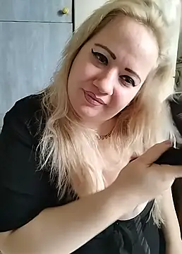 D Marinna online show from October 10, 2025, 7:53 am