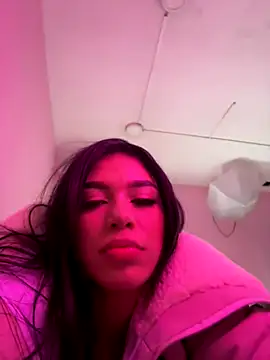 Sophiietaylor online show from September 26, 2025, 11:33 pm