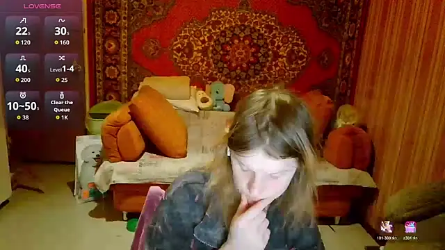 Kathlyn  Heath online show from April 5, 2026, 7:42 pm