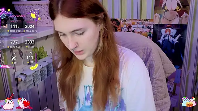  Chlo  e online show from November 19, 2025, 3:01 pm