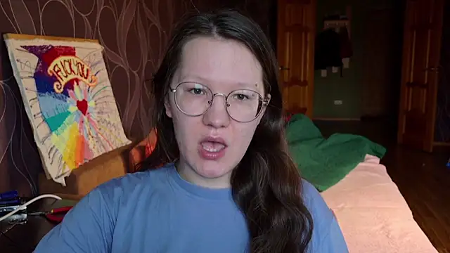 MiriamOr online show from November 8, 2025, 8:29 am