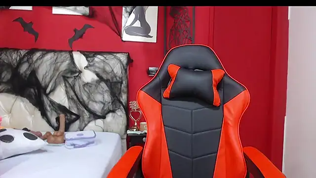 Rebecca Milf online show from October 18, 2025, 12:29 pm