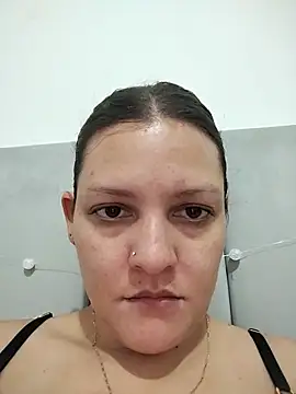 Snapshot of Mia_Hampton chatting on May 28, 2026, 3:40 pm Mia Hampton online show from May 28, 2026, 3:40 pm