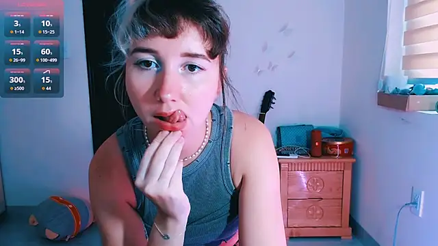 Cosmo Riri online show from March 22, 2026, 6:26 am