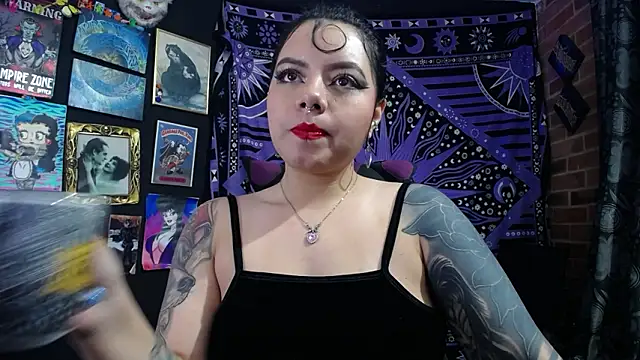 Yourmadame P online show from March 28, 2026, 2:34 am