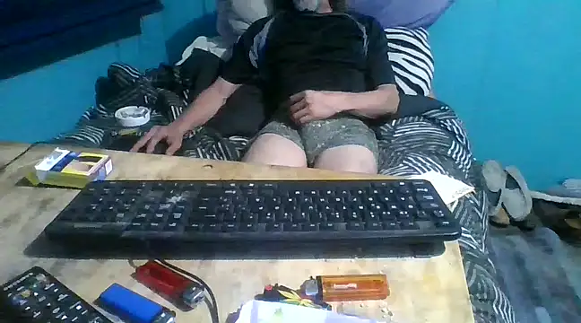 malekon76 online show from January 22, 2025, 9:21 pm