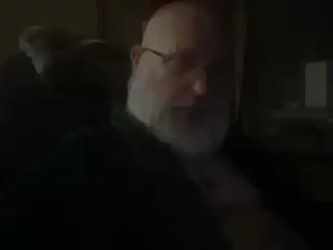 Snapshot of 44jon44 chatting on December 10, 2024, 5:39 am 44jon44 online show from December 10, 2024, 5:39 am