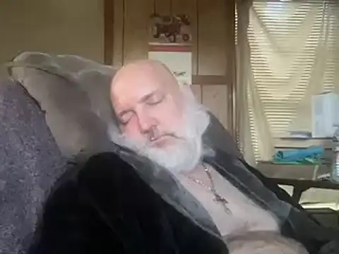 Snapshot of 44jon44 chatting on December 21, 2024, 2:26 pm 44jon44 online show from December 21, 2024, 2:26 pm