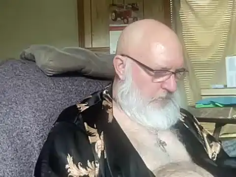 Snapshot of 44jon44 chatting on December 15, 2024, 7:42 pm 44jon44 online show from December 15, 2024, 7:42 pm