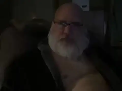 Snapshot of 44jon44 chatting on December 25, 2024, 5:37 am 44jon44 online show from December 25, 2024, 5:37 am