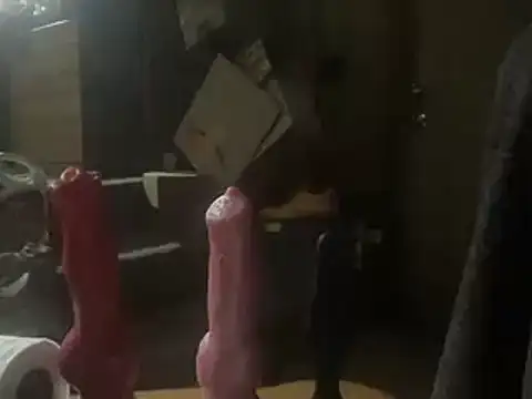 Snapshot of 44jon44 chatting on December 6, 2024, 4:30 am 44jon44 online show from December 6, 2024, 4:30 am