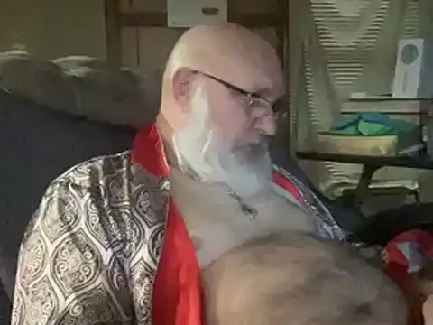 Snapshot of 44jon44 chatting on December 22, 2024, 11:31 pm 44jon44 online show from December 22, 2024, 11:31 pm