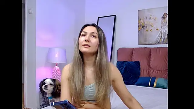 Snapshot of NicolLopeze chatting on February 24, 2026, 8:26 am NicolLopeze online show from February 24, 2026, 8:26 am