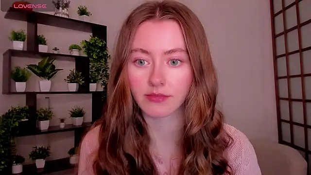 KateCuddle online show from December 15, 2025, 3:23 am