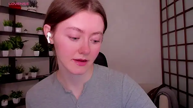 KateCuddle online show from March 20, 2026, 2:01 am