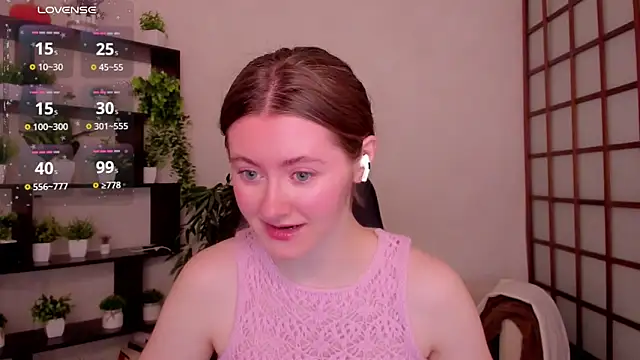 KateCuddle online show from April 23, 2026, 2:40 am