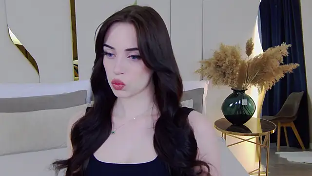 Betty Bridge online show from February 27, 2026, 5:51 am